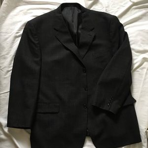 Men’s Nipon Suit Grey Plaid, size 50R